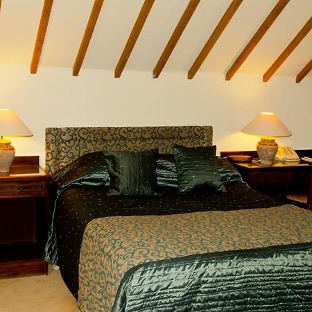 Ghyll Manor Country Hotel ホーシャム エクステリア 写真