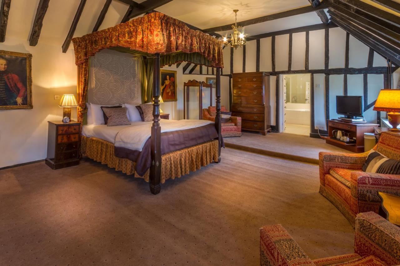 Ghyll Manor Country Hotel ホーシャム エクステリア 写真